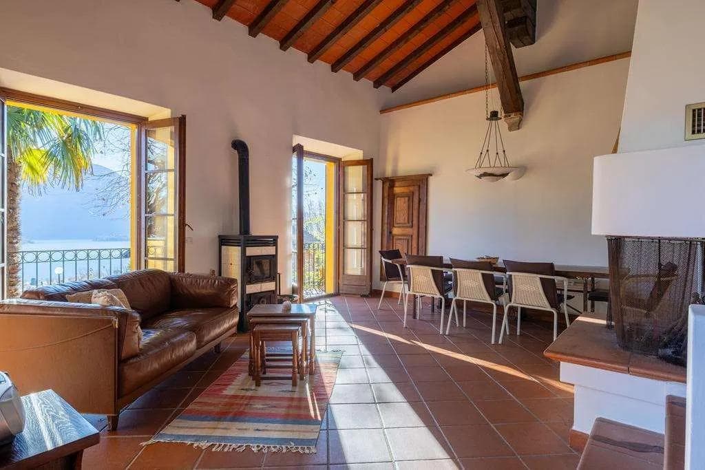 Amazing Home Nestled In The Greenery With Garden And Lake View